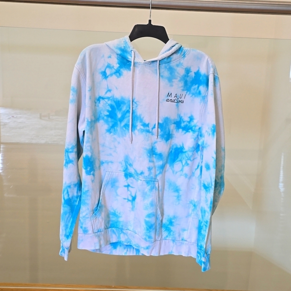 Men's hoodie.  Size L